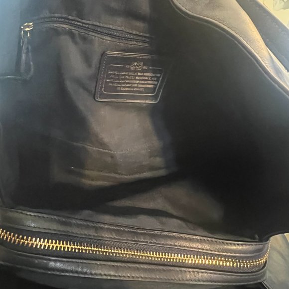 Coach Smooth Leather Carlyle Shoulder Bag - Navy - Picture 5 of 6